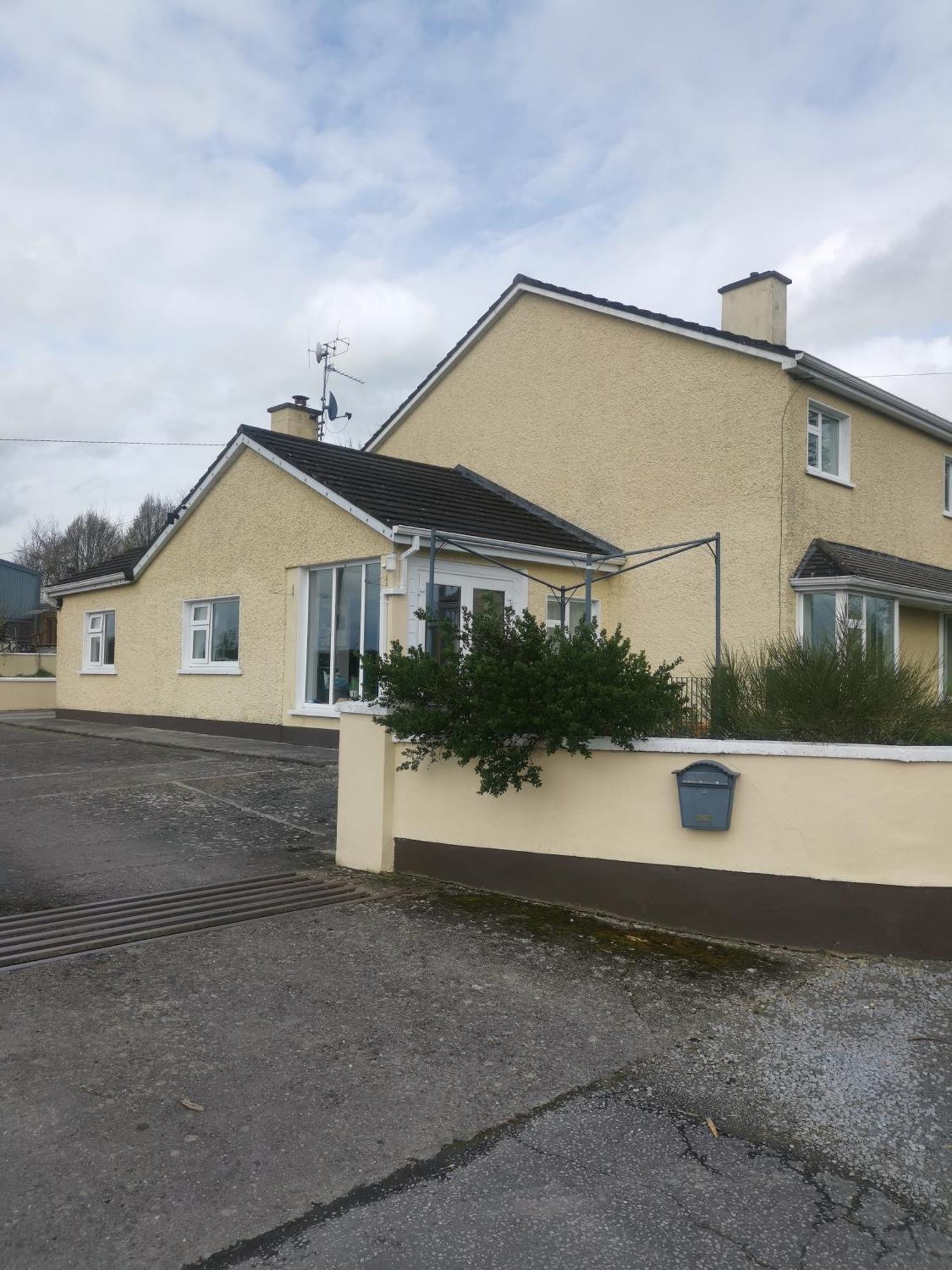 Appartement Tranquil Unit Close To Kells à Kilkenny Extérieur photo